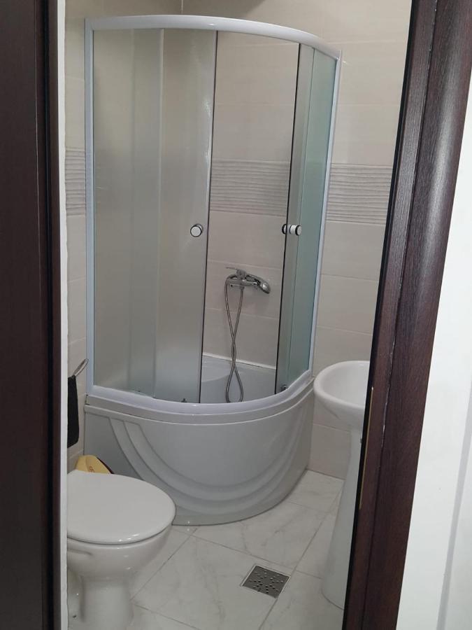 Hotel Babilon Bucharest Luaran gambar