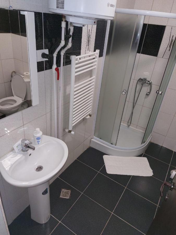 Hotel Babilon Bucharest Luaran gambar