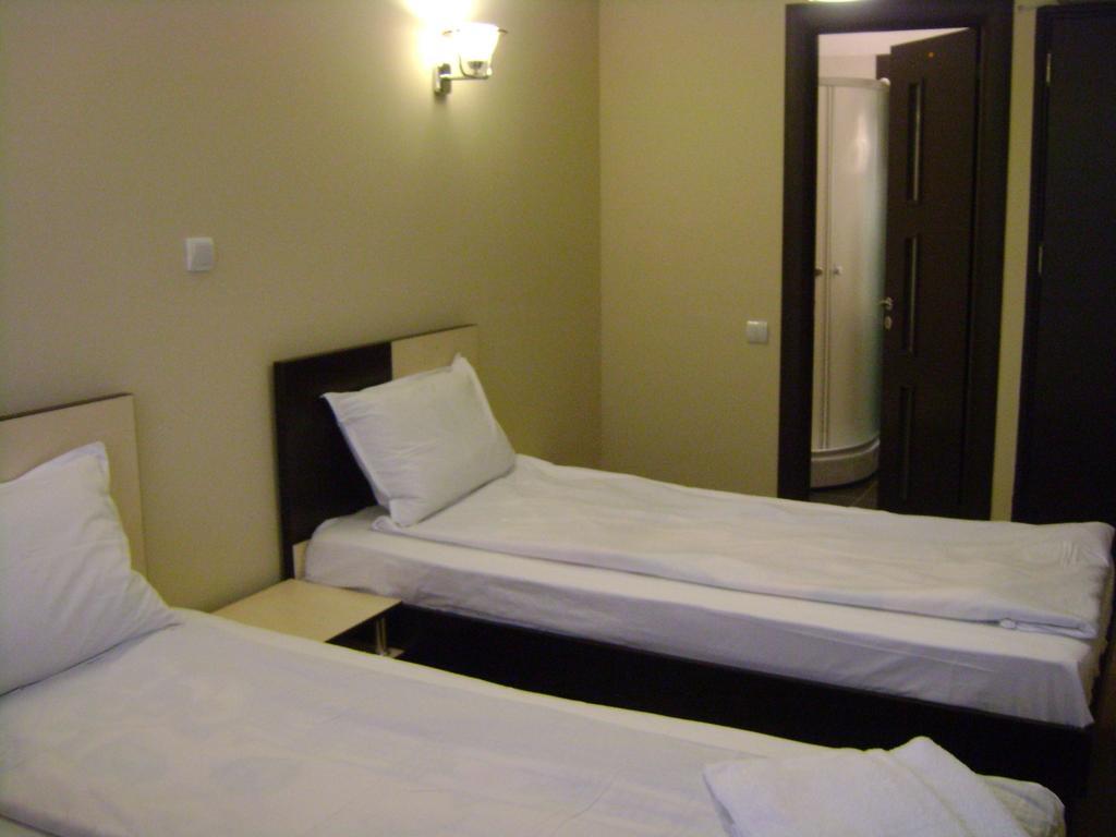 Hotel Babilon Bucharest Luaran gambar